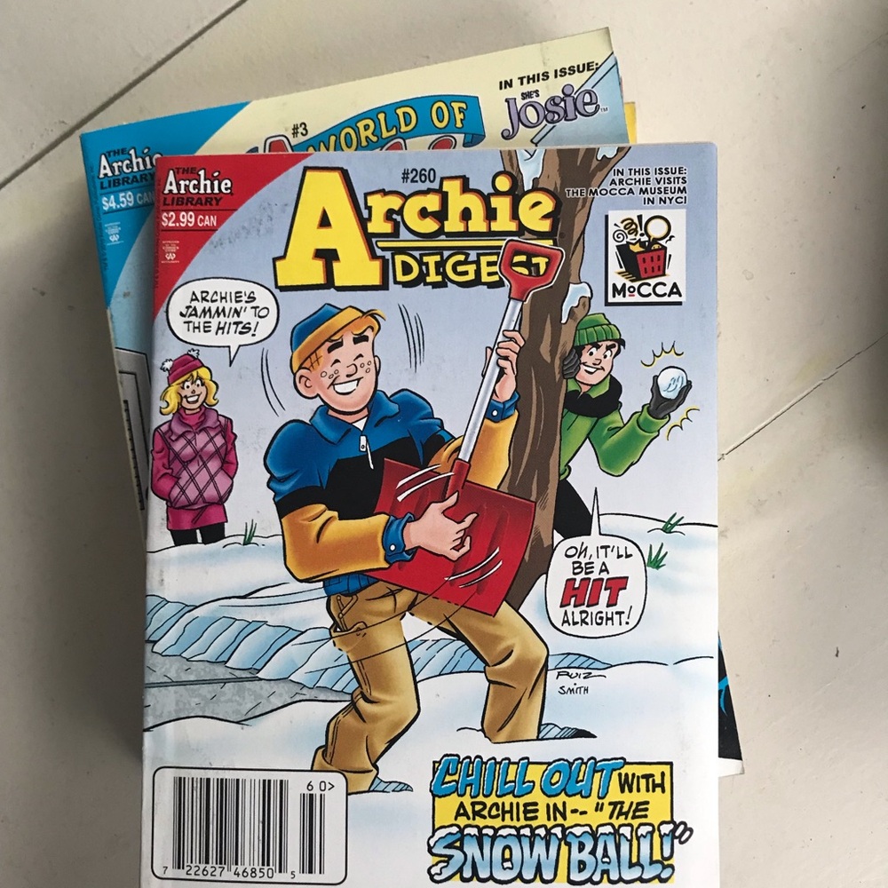 2010 Archie Digest Comic Book #260 - Blue, Red, Tan Cover